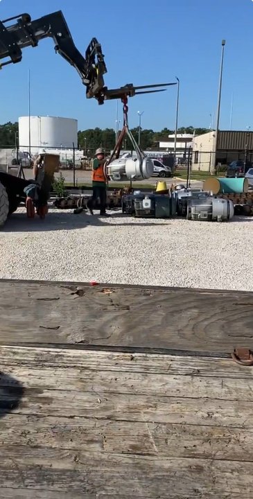 Industrial Surplus - We buy equipment, vehicles, and materials